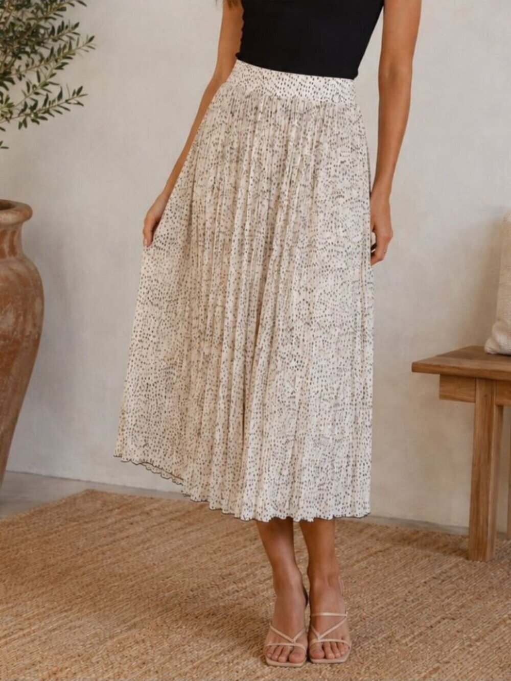 Zara Pleated Twirl Midi Skirt Flowy Elegant Ecru Black Dot Size Small